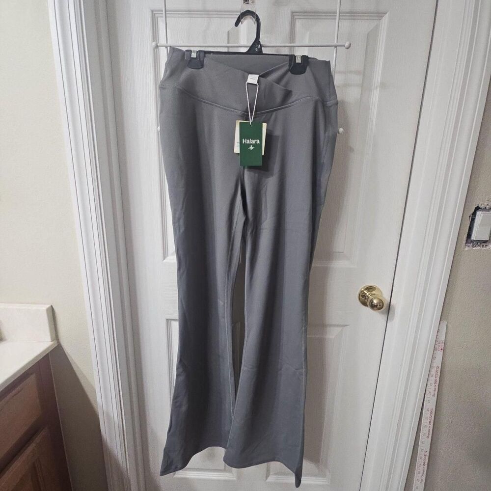 Halara Size L High Waisted Crossover Flare Leggings